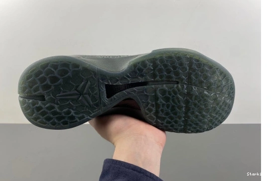 Mamba 6 Collection Fade Nike Black Kobe to Black 0308